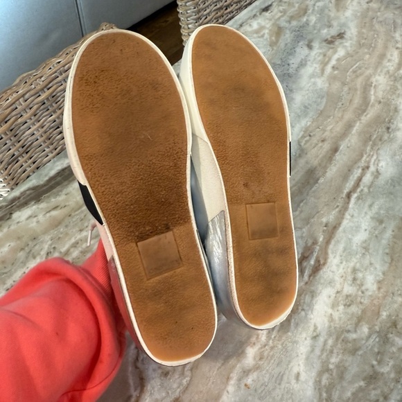 Women’s DOLCE VITA Zina low top sneakers in dark silver- Size 8 - Picture 12 of 13